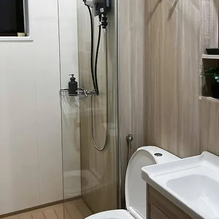 Youth City Cozy Pool View Homestay Nilai By Tr Exterior photo